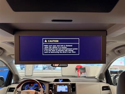 2013 Toyota Sienna Limited 7-Passenger - Photo 34 - Grand Rapids, MI 49504