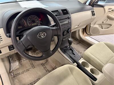 2011 Toyota Corolla LE   - Photo 4 - Grand Rapids, MI 49504