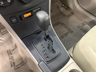 2011 Toyota Corolla LE   - Photo 29 - Grand Rapids, MI 49504