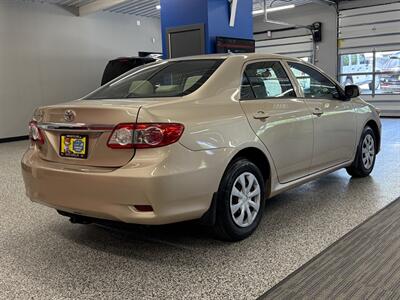 2011 Toyota Corolla LE   - Photo 9 - Grand Rapids, MI 49504