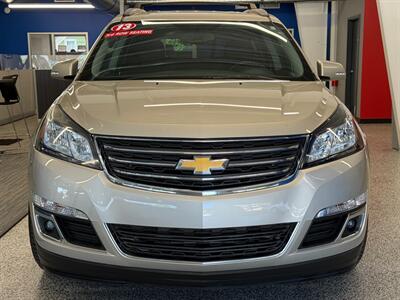 2013 Chevrolet Traverse LT   - Photo 2 - Grand Rapids, MI 49504