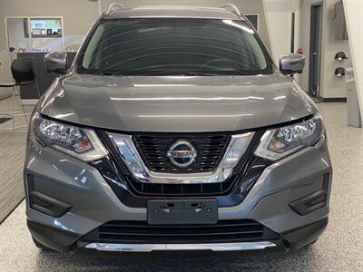 2018 Nissan Rogue SV   - Photo 3 - Grand Rapids, MI 49504