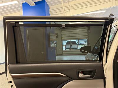 2015 Toyota Highlander Limited   - Photo 20 - Grand Rapids, MI 49504