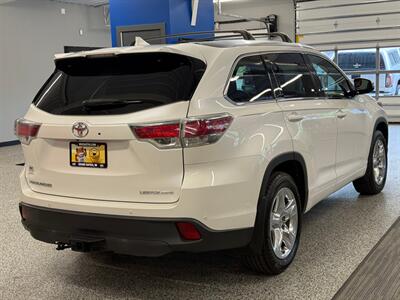 2015 Toyota Highlander Limited   - Photo 7 - Grand Rapids, MI 49504