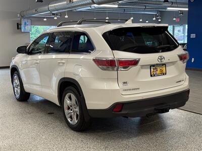 2015 Toyota Highlander Limited   - Photo 5 - Grand Rapids, MI 49504
