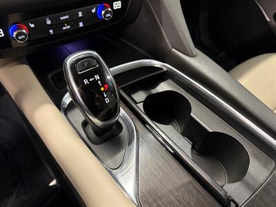 2018 Buick Enclave Essence   - Photo 43 - Grand Rapids, MI 49504