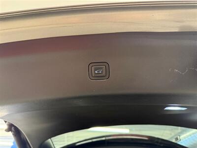 2018 Buick Enclave Essence   - Photo 25 - Grand Rapids, MI 49504