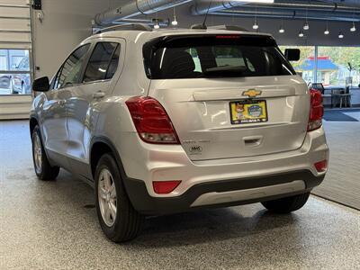 2017 Chevrolet Trax LT - Photo 5 - Grand Rapids, MI 49504