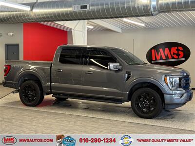 2022 Ford F-150 Lariat   - Photo 1 - Grand Rapids, MI 49504