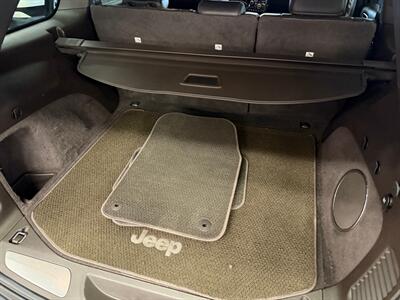 2019 Jeep Grand Cherokee Summit   - Photo 20 - Grand Rapids, MI 49504