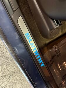 2019 Jeep Grand Cherokee Summit   - Photo 13 - Grand Rapids, MI 49504