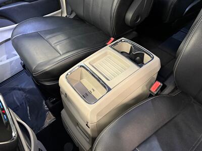 2016 Chrysler Town and Country Touring   - Photo 28 - Grand Rapids, MI 49504