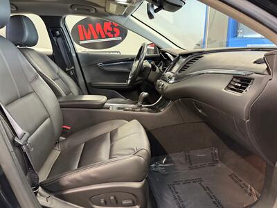 2016 Chevrolet Impala LT   - Photo 12 - Grand Rapids, MI 49504