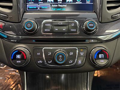 2016 Chevrolet Impala LT   - Photo 22 - Grand Rapids, MI 49504