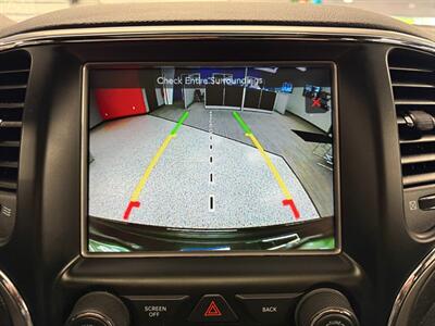 2017 Jeep Grand Cherokee Laredo   - Photo 13 - Grand Rapids, MI 49504