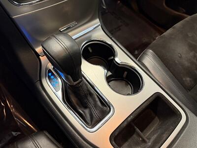 2017 Jeep Grand Cherokee Laredo   - Photo 7 - Grand Rapids, MI 49504