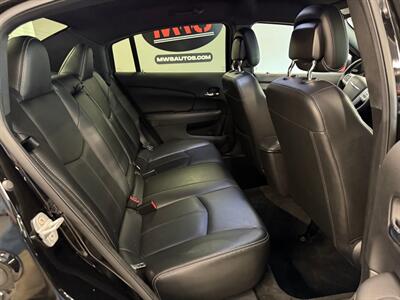2013 Chrysler 200 Limited   - Photo 12 - Grand Rapids, MI 49504