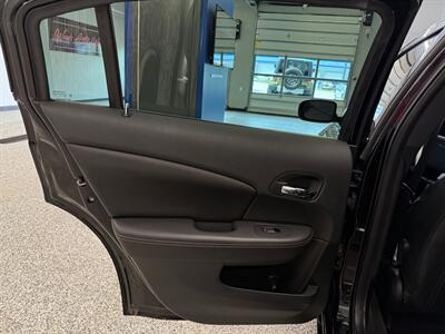 2013 Chrysler 200 Limited   - Photo 16 - Grand Rapids, MI 49504