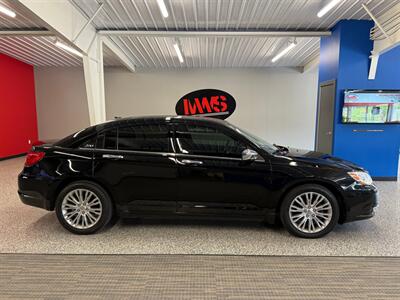 2013 Chrysler 200 Limited   - Photo 8 - Grand Rapids, MI 49504
