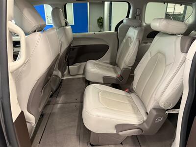 2020 Chrysler Pacifica Touring L   - Photo 21 - Grand Rapids, MI 49504