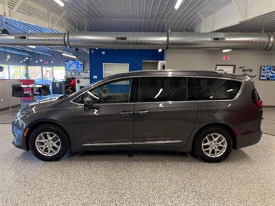 2020 Chrysler Pacifica Touring L   - Photo 5 - Grand Rapids, MI 49504