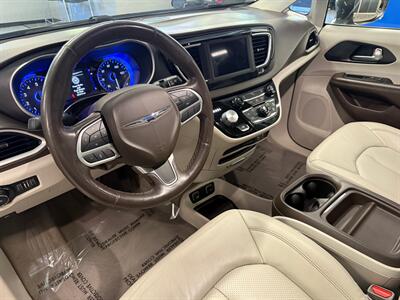 2020 Chrysler Pacifica Touring L   - Photo 23 - Grand Rapids, MI 49504