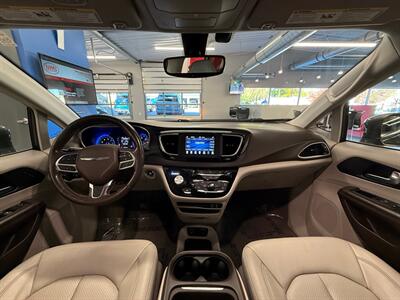 2020 Chrysler Pacifica Touring L   - Photo 42 - Grand Rapids, MI 49504