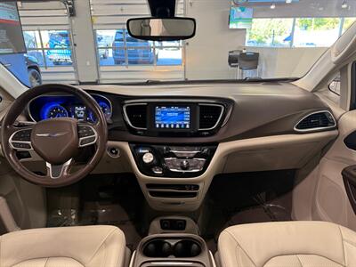 2020 Chrysler Pacifica Touring L   - Photo 33 - Grand Rapids, MI 49504