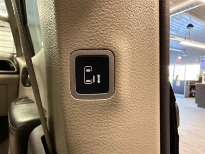2020 Chrysler Pacifica Touring L   - Photo 18 - Grand Rapids, MI 49504