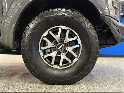 2018 Ford F-150 Raptor   - Photo 12 - Grand Rapids, MI 49504