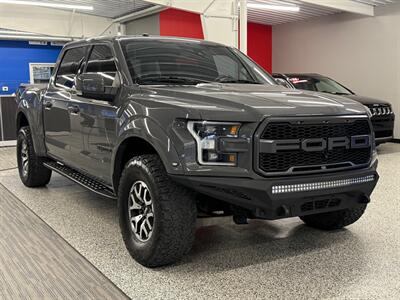 2018 Ford F-150 Raptor   - Photo 2 - Grand Rapids, MI 49504