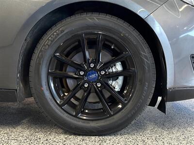 2017 Ford Focus SE   - Photo 10 - Grand Rapids, MI 49504