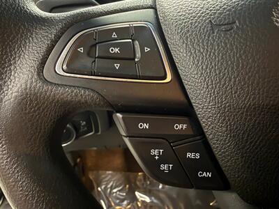 2017 Ford Focus SE   - Photo 28 - Grand Rapids, MI 49504