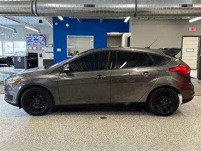 2017 Ford Focus SE   - Photo 5 - Grand Rapids, MI 49504
