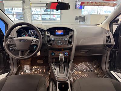 2017 Ford Focus SE   - Photo 26 - Grand Rapids, MI 49504