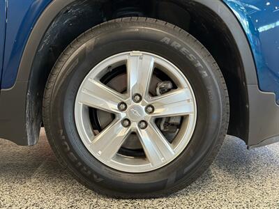 2019 Chevrolet Trax LT   - Photo 9 - Grand Rapids, MI 49504
