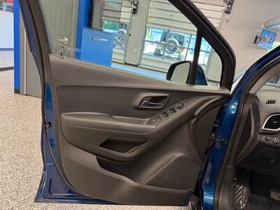 2019 Chevrolet Trax LT   - Photo 20 - Grand Rapids, MI 49504