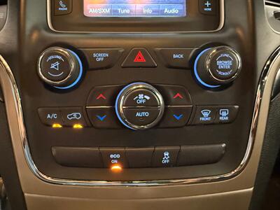 2014 Jeep Grand Cherokee Laredo   - Photo 35 - Grand Rapids, MI 49504