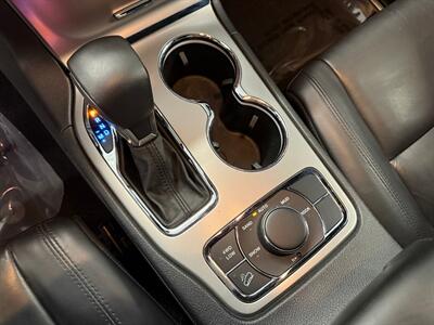 2019 Jeep Grand Cherokee Limited   - Photo 16 - Grand Rapids, MI 49504