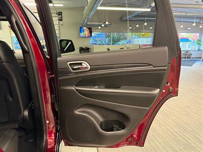 2019 Jeep Grand Cherokee Limited   - Photo 34 - Grand Rapids, MI 49504