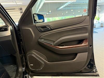 2017 GMC Yukon SLT   - Photo 12 - Grand Rapids, MI 49504