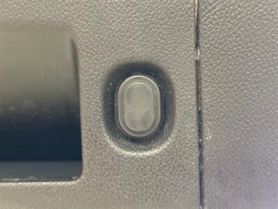 2017 GMC Yukon SLT   - Photo 17 - Grand Rapids, MI 49504