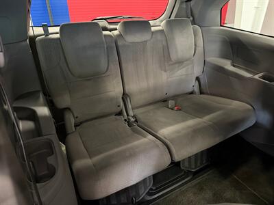 2016 Honda Odyssey LX   - Photo 15 - Grand Rapids, MI 49504