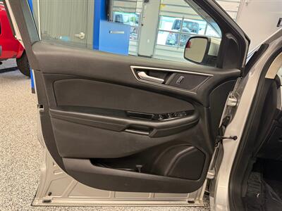 2016 Ford Edge SEL   - Photo 20 - Grand Rapids, MI 49504
