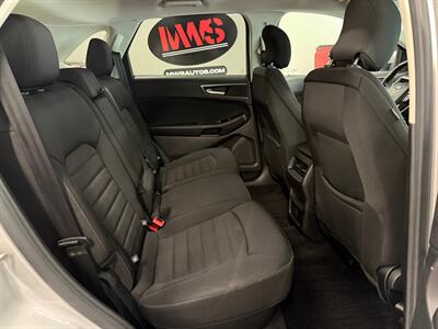 2016 Ford Edge SEL   - Photo 12 - Grand Rapids, MI 49504