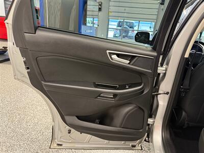 2016 Ford Edge SEL   - Photo 18 - Grand Rapids, MI 49504