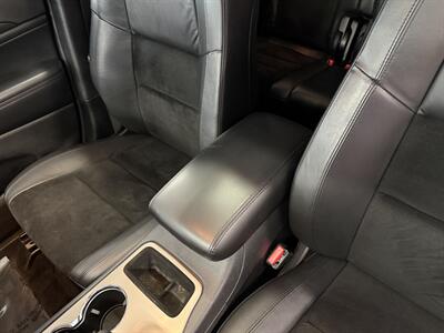 2015 Jeep Grand Cherokee Laredo   - Photo 38 - Grand Rapids, MI 49504