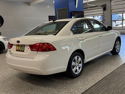 2010 Kia Optima LX - Photo 8 - Grand Rapids, MI 49504