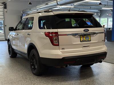 2014 Ford Explorer XLT   - Photo 5 - Grand Rapids, MI 49504