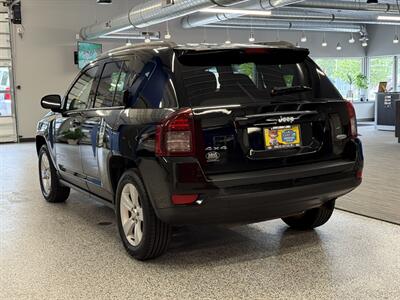 2014 Jeep Compass Latitude - Photo 5 - Grand Rapids, MI 49504